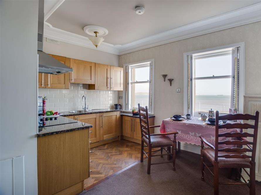 Sail Away, Weymouth Villa Екстериор снимка